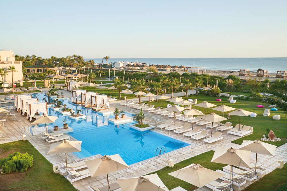 Un voyage reposant au bord d'une belle plage, le TUI BLUE Palm Beach Palace vous acceuillera dans son bel hôtel !